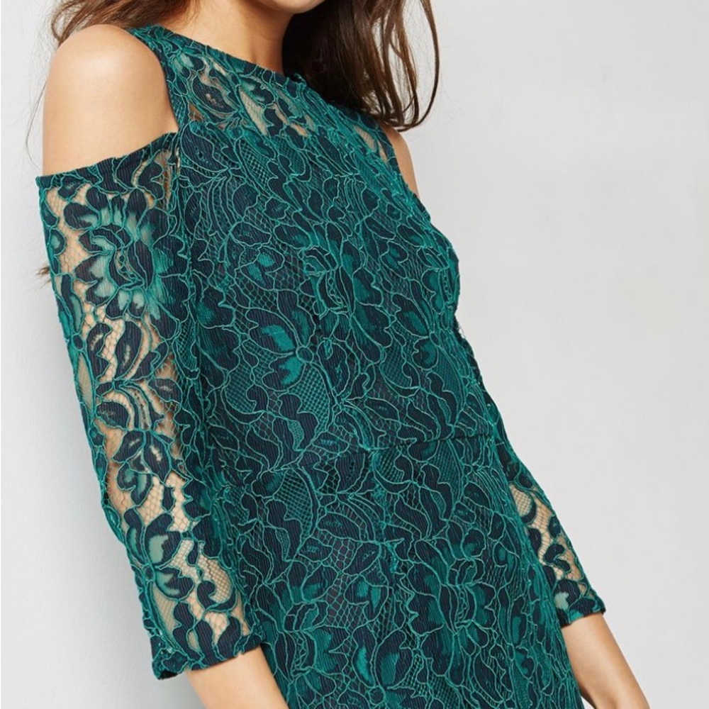 Dorothy Perkins green and black lace cold shoulder dress